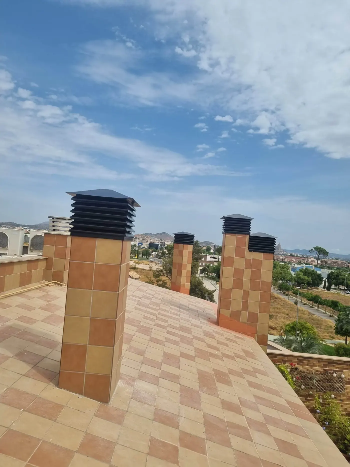 chimeneas fabricadas por HJM Metal World